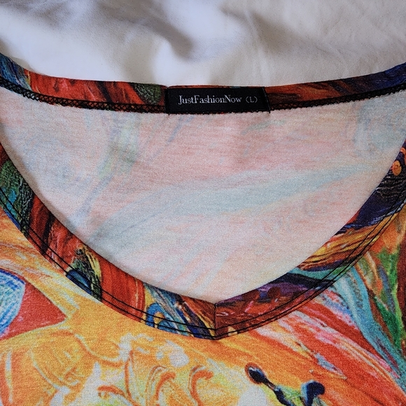 Just Fashion Now With Fish, Peacock, vibrant Colors knit top size L - Picture 2 of 6